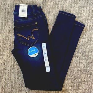 Women's Instasoft Ultra Fit Skinny Jeans